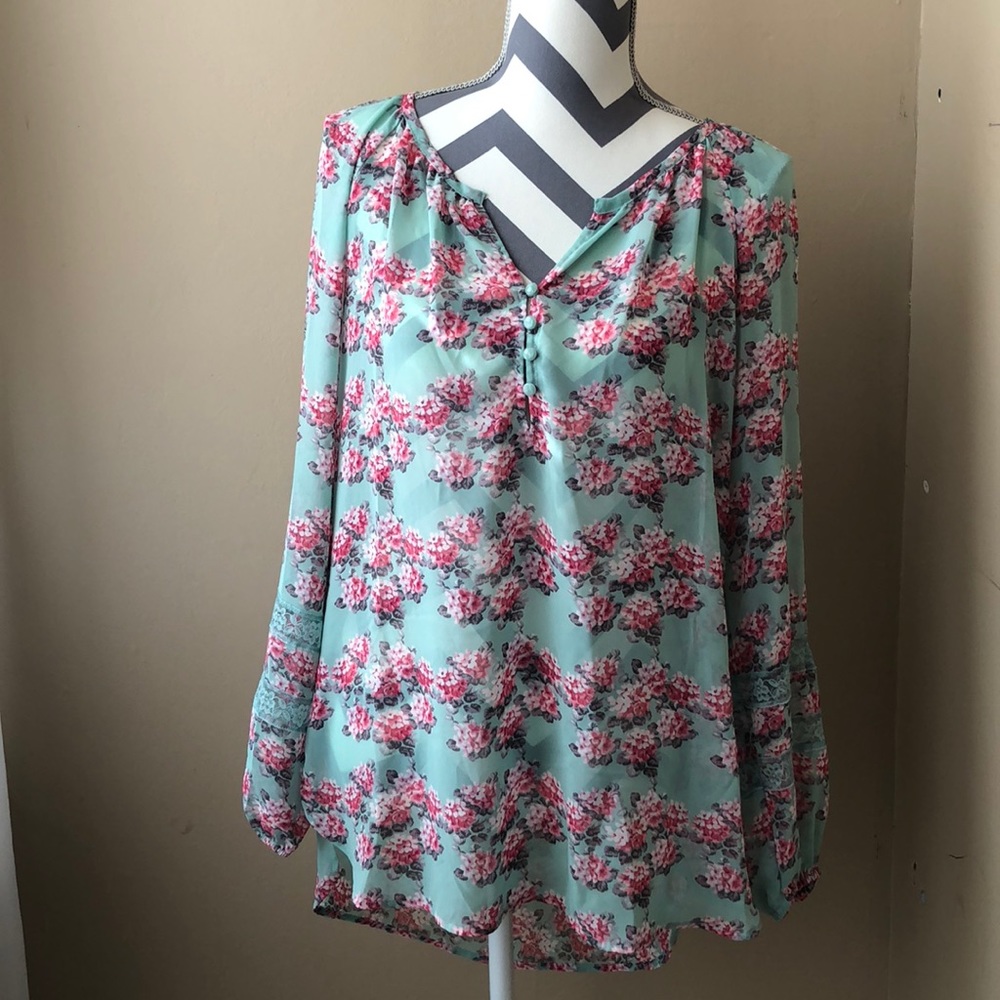 LC Lauren Conrad top